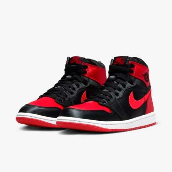 Nike Air Jordan 1 High OG Satin Bred - Image 3