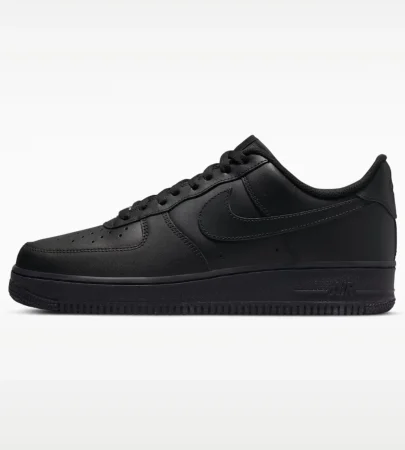 premium sneakers Pakistan, comfortable shoes men Pakistan, sports shoes Pakistan, imported sneakers Pakistan, nike lifestyle shoes Pakistan, branded sneakers men Pakistan,