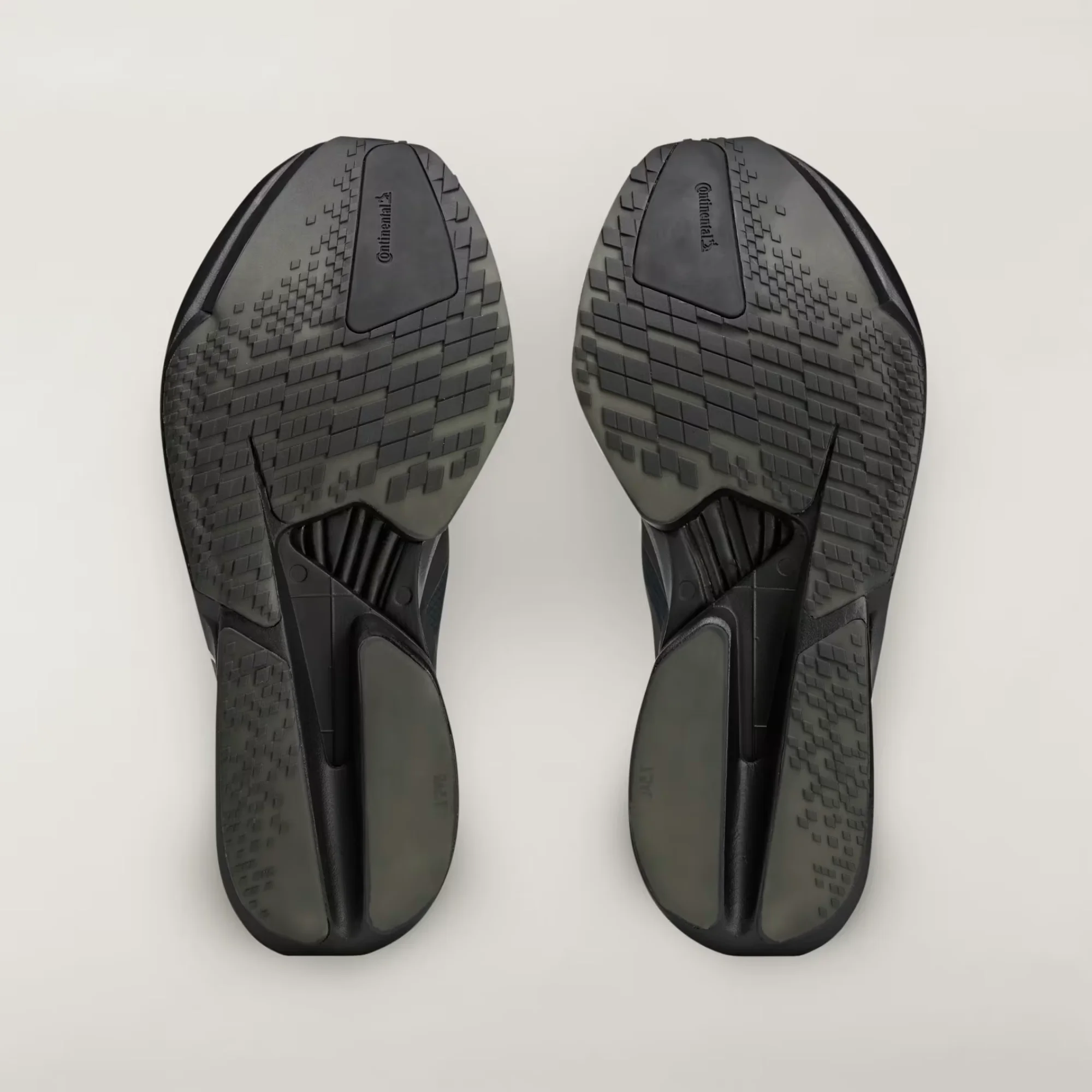 adidas Y-3 Adizero Adios Pro 4 JR6655 Black Off White, adidas Y-3 Adios Pro 4 Side View, adidas Y-3 Adios Pro 4 Front View, adidas Y-3 Adios Pro 4 Rear View, adidas Y-3 Adios Pro 4 LIGHTSTRIKE PRO Midsole, adidas Y-3 Adios Pro 4 ENERGYRODS 2.0, adidas Y-3 Adios Pro 4 Continental Rubber Outsole, adidas Y-3 Marathon Racing Shoes, Original adidas Y-3 JR6655 Pakistan,