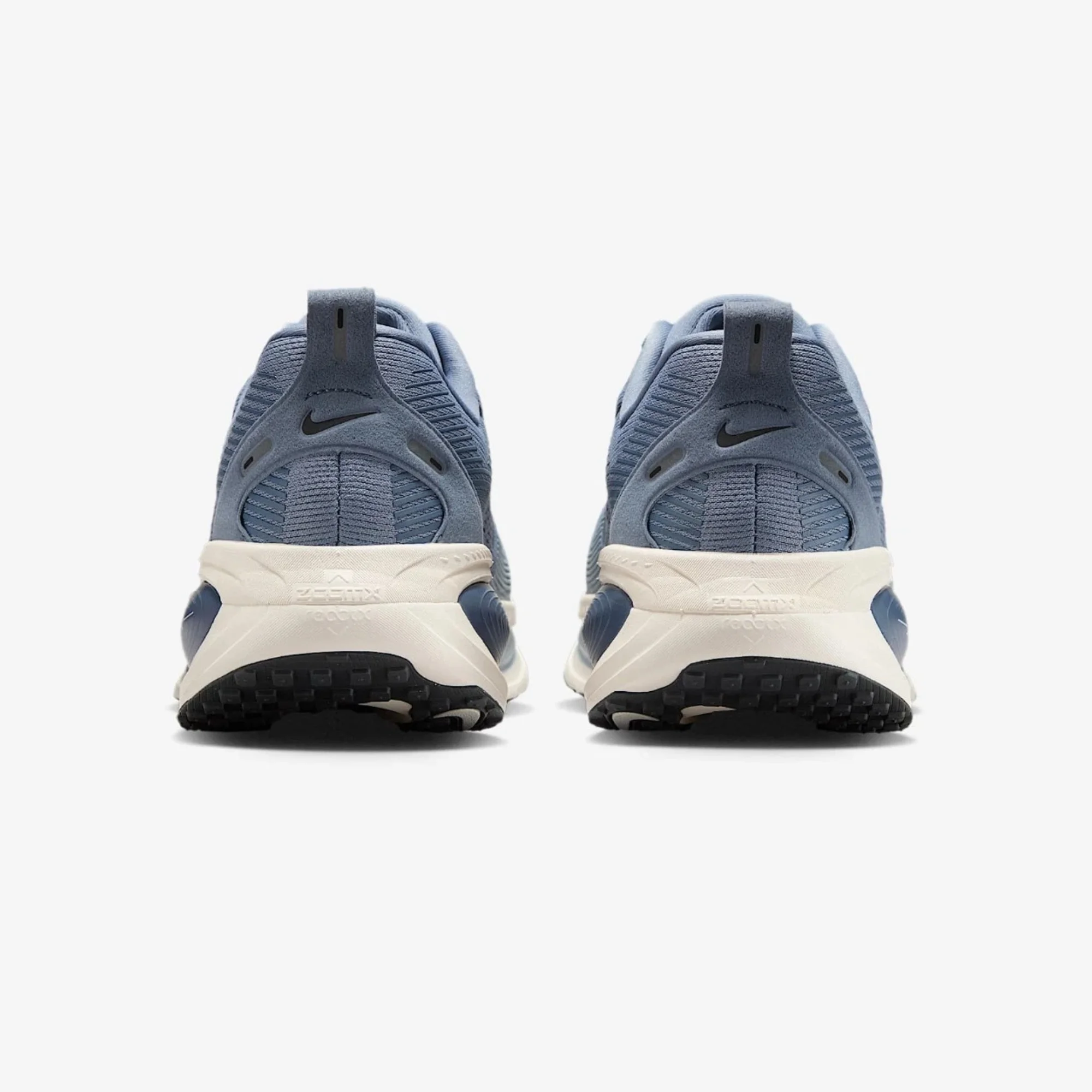 Nike Vomero 18 IF0514-401 heel view, Nike Vomero 18 Ashen Slate Diffused Blue heel design, Nike Vomero 18 rear view men's running shoes,